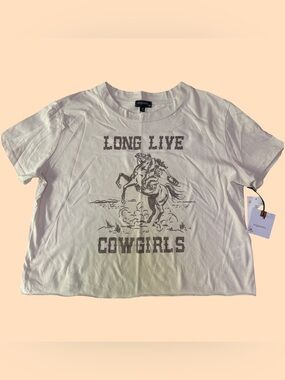 Long Live Cowgirls Graphic Tee - Cream Raw Hem Cropped NWT Coastal boho western